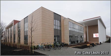 Az új Weöres Sándor Színház